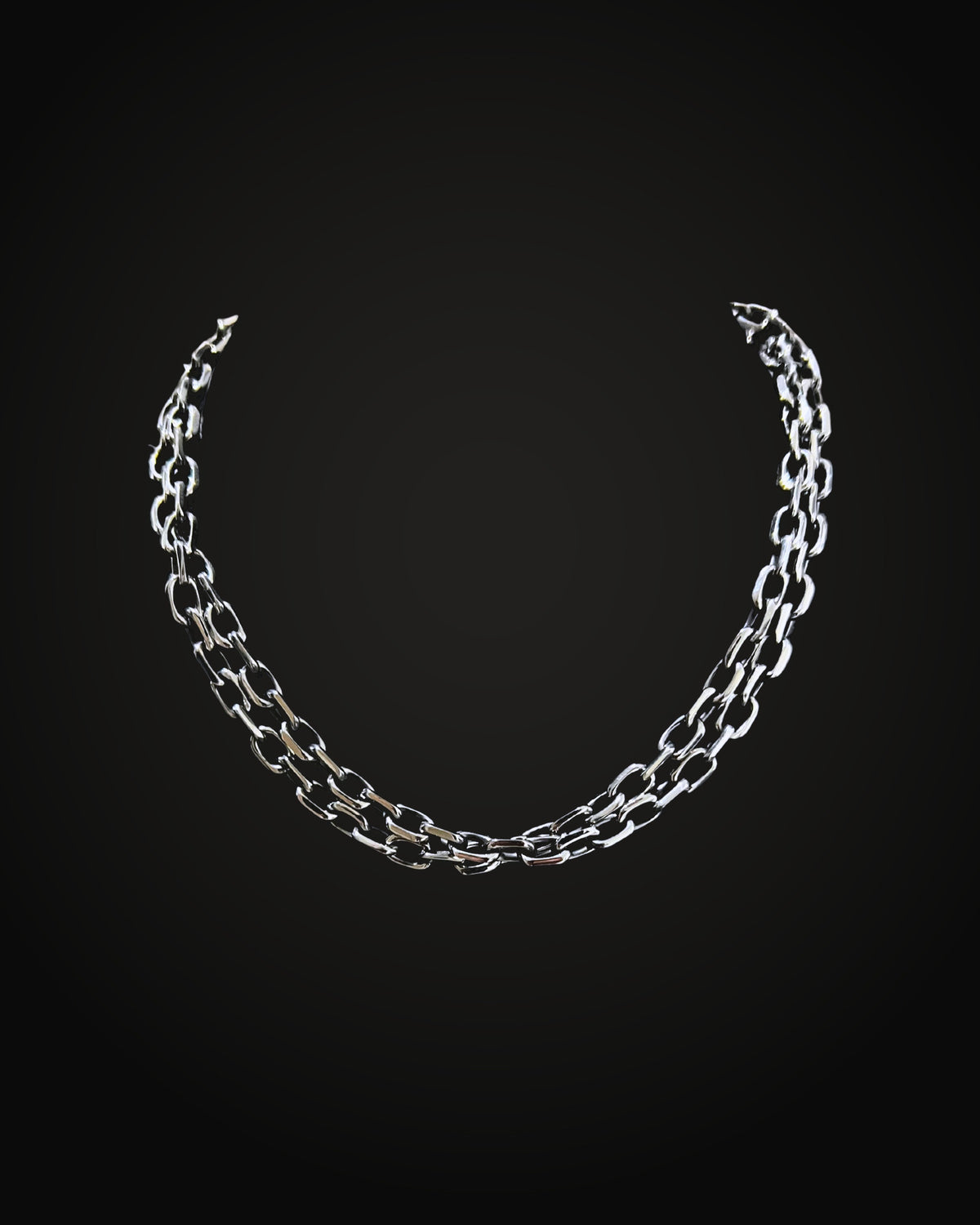 B LOOPS CHOKER – שרשרת, צילום סטודיו