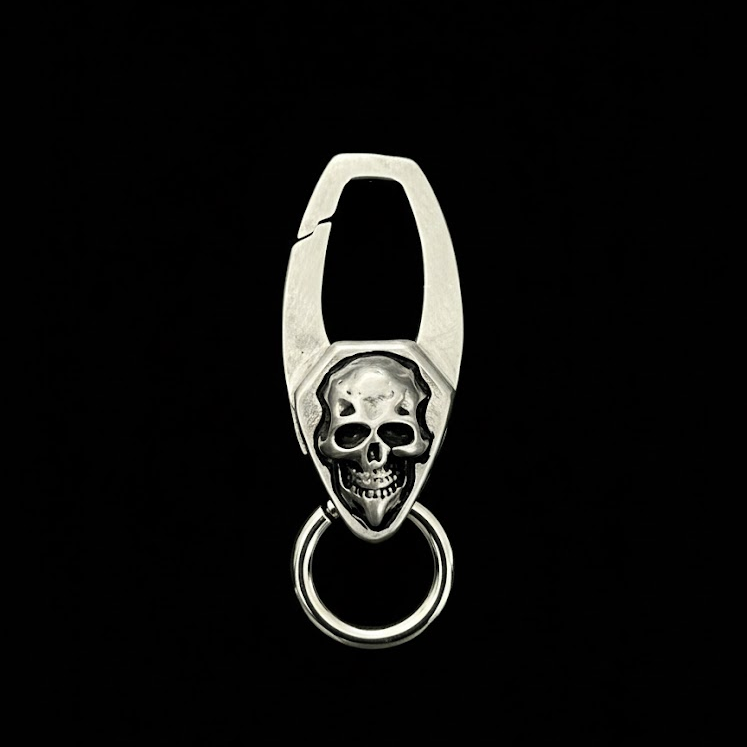 SLASH SHACKLE